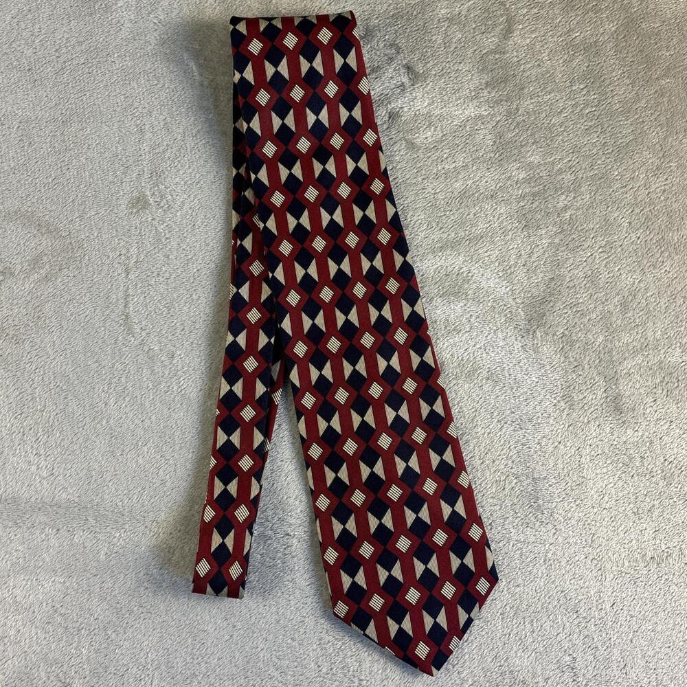 Sterling Hunt Red/Blue Diamond Patterned Neck Tie